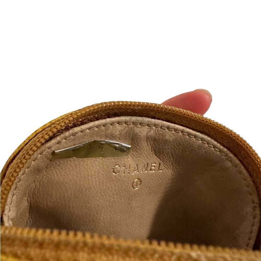 Chanel Yellow Cosmetic Bag with Iconic Logo - Picture 16 of 16